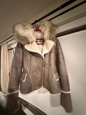 Laundry By Shelli Segal Taupe Faux Shearling Hooded Jacket with Cream Trim